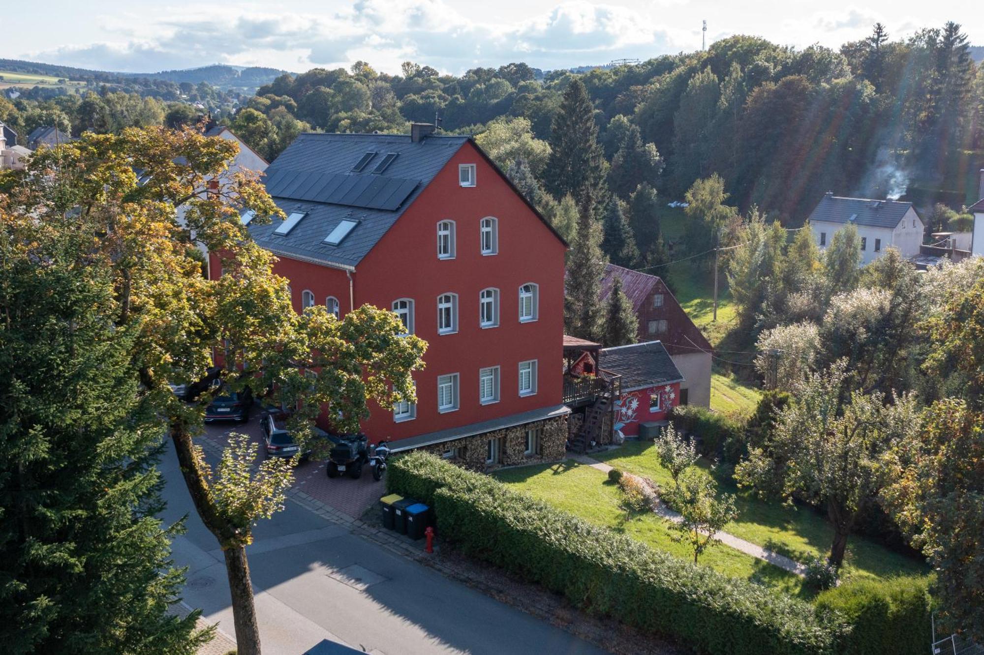 Gemuetliche Ferienwohnungen Im Erzgebrige Sehma Exterior photo